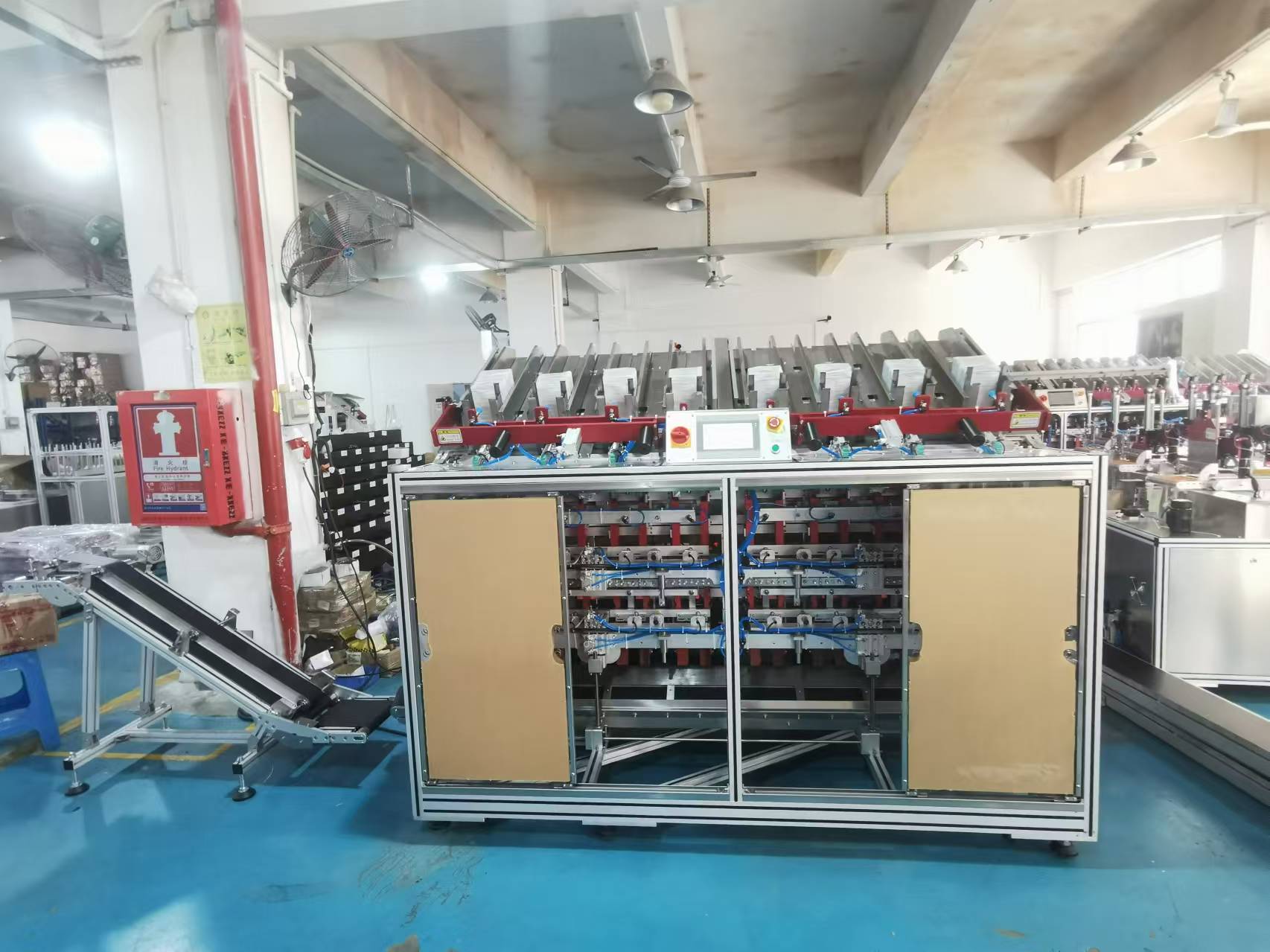 面膜灌裝機(jī)定制化與可持續(xù)技術(shù)引領(lǐng)千億市場(chǎng)增長(zhǎng)